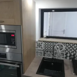 Appartement Dans Maison Atypique, Montrond-les-Bains
